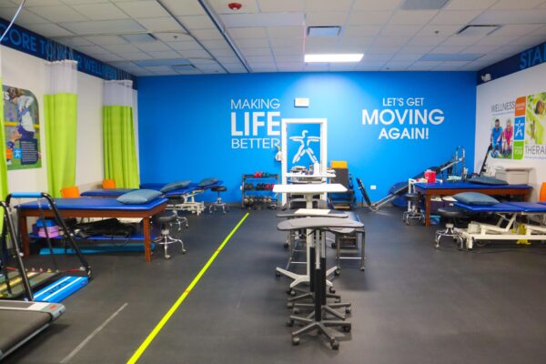 FYZICAL Naperville physical therapy equipment